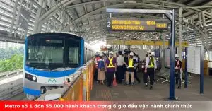 Metro số 1 đón 55.000 hành khách trong 6 giờ đầu vận hành chính thức